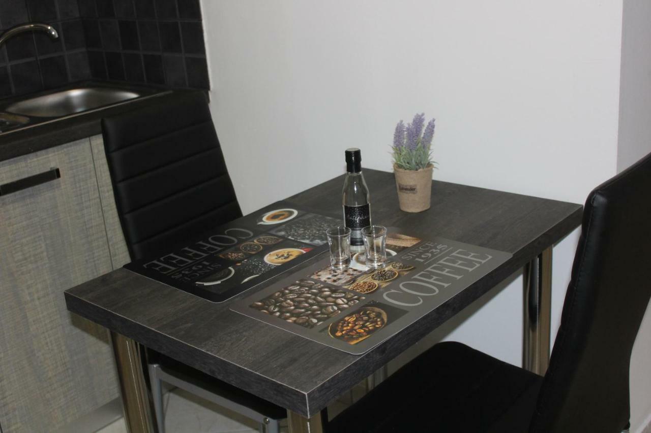 Aaron Studios Apartments Agia Fotia  Luaran gambar
