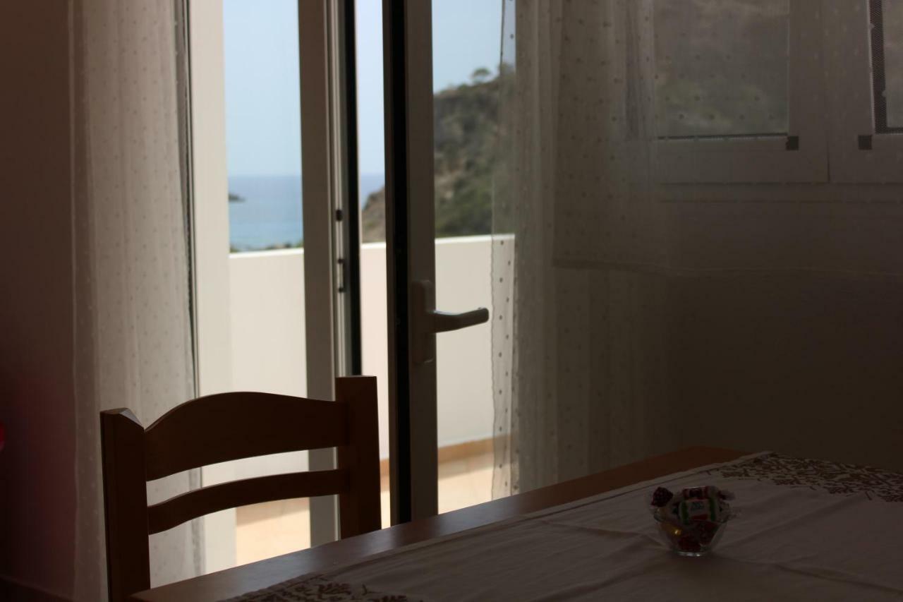 Aaron Studios Apartments Agia Fotia  Luaran gambar