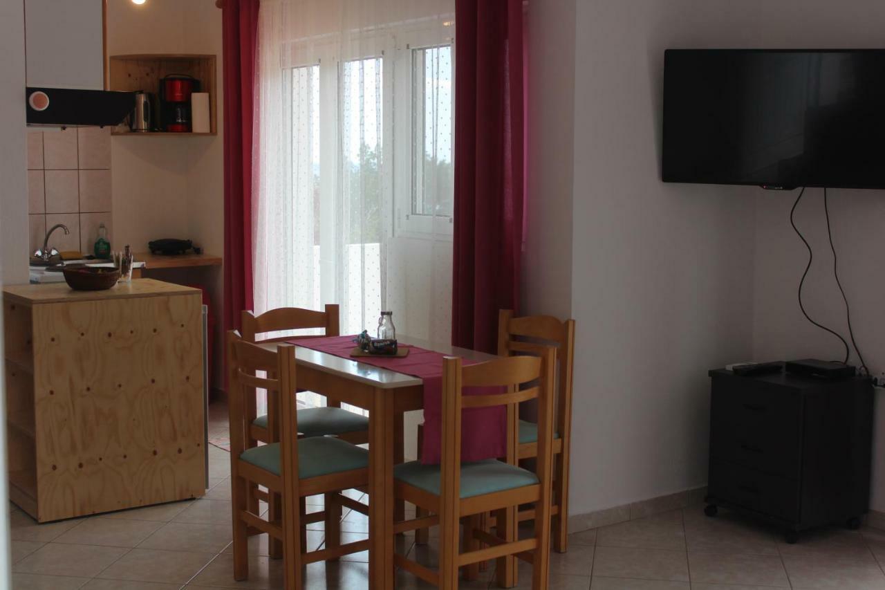 Aaron Studios Apartments Agia Fotia  Luaran gambar