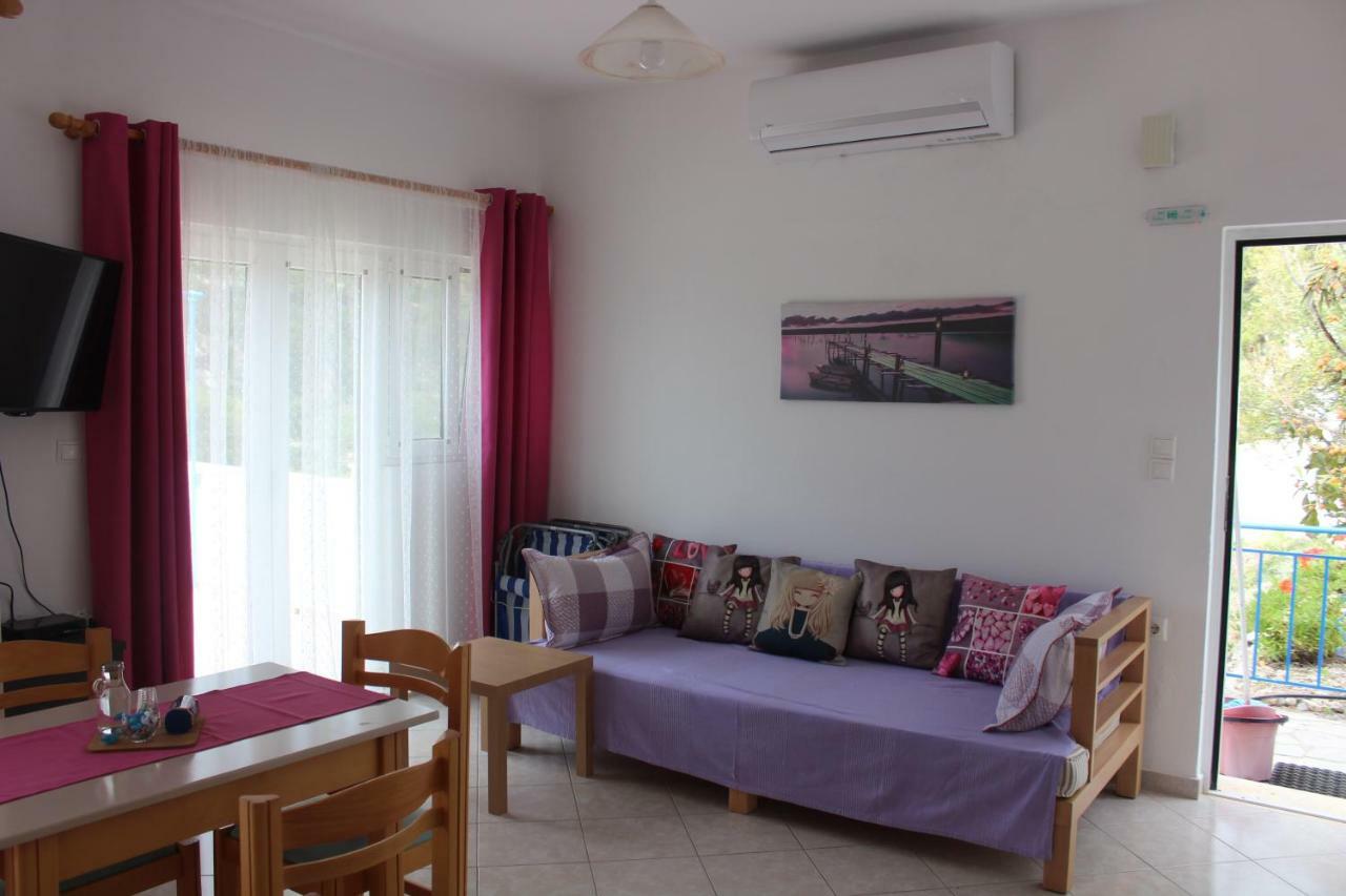 Aaron Studios Apartments Agia Fotia  Luaran gambar