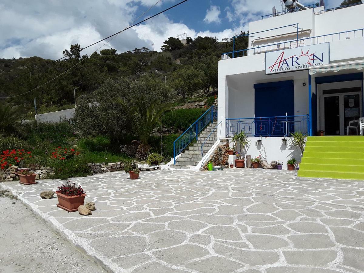 Aaron Studios Apartments Agia Fotia  Luaran gambar